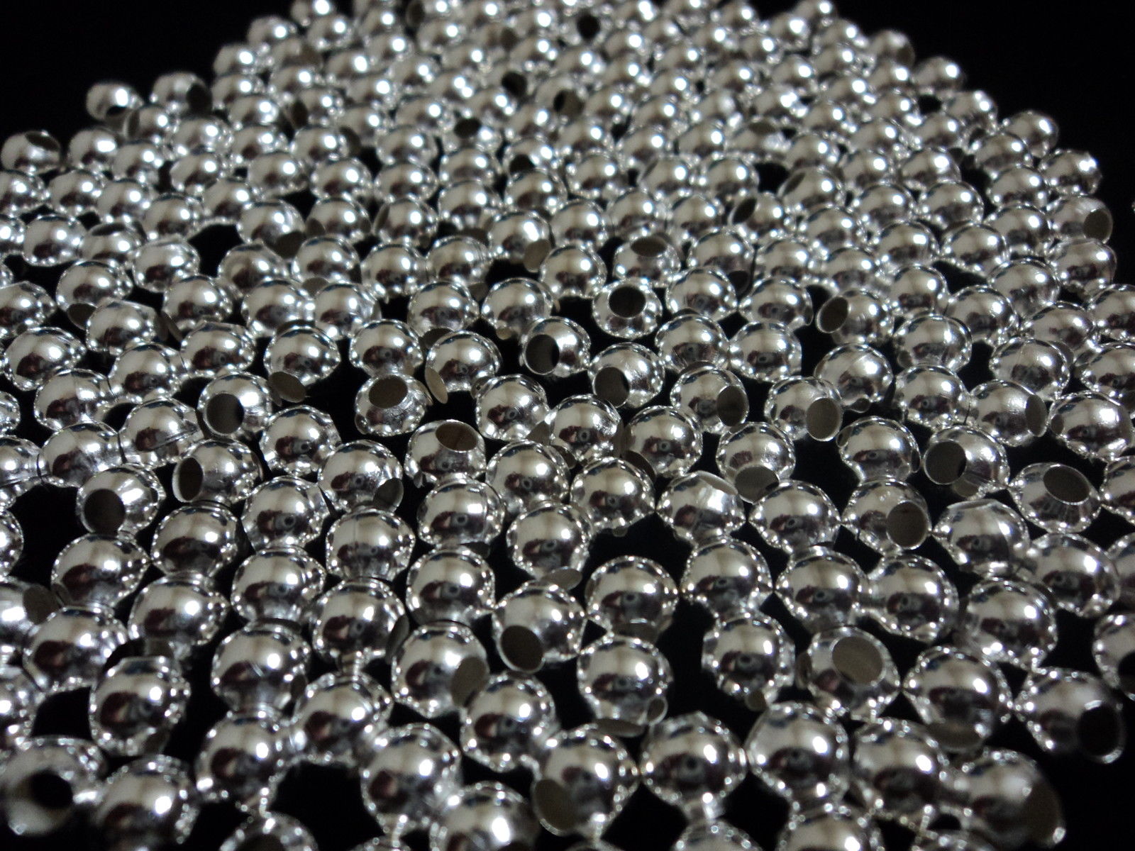 Silver Plated Round Spacer Beads 2.5mm – 3mm – 4mm – 5mm – 6mm – 8mm –  Arizona Gems and Minerals